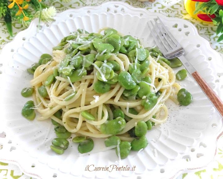 Pasta con fave fresche: ricetta Cremosa e Saporita (passo ...