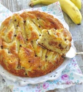 Torta Di Banane: Soffice, Con Noci E Gocce Di Cioccolato