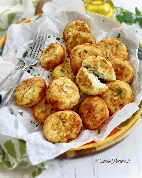 frittelle di ricotta salate