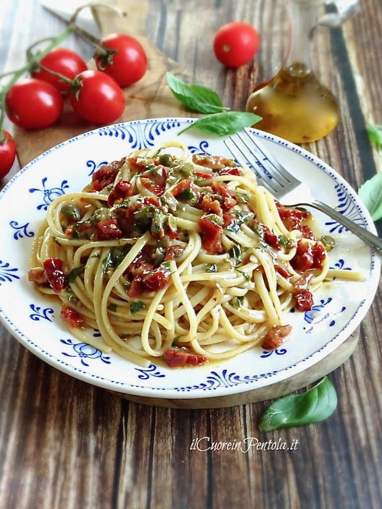 pasta con pomodori secchi