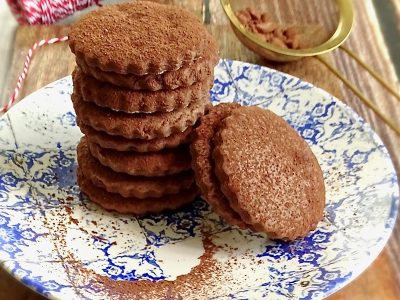 biscotti al cioccolato senza glutine e lattosio